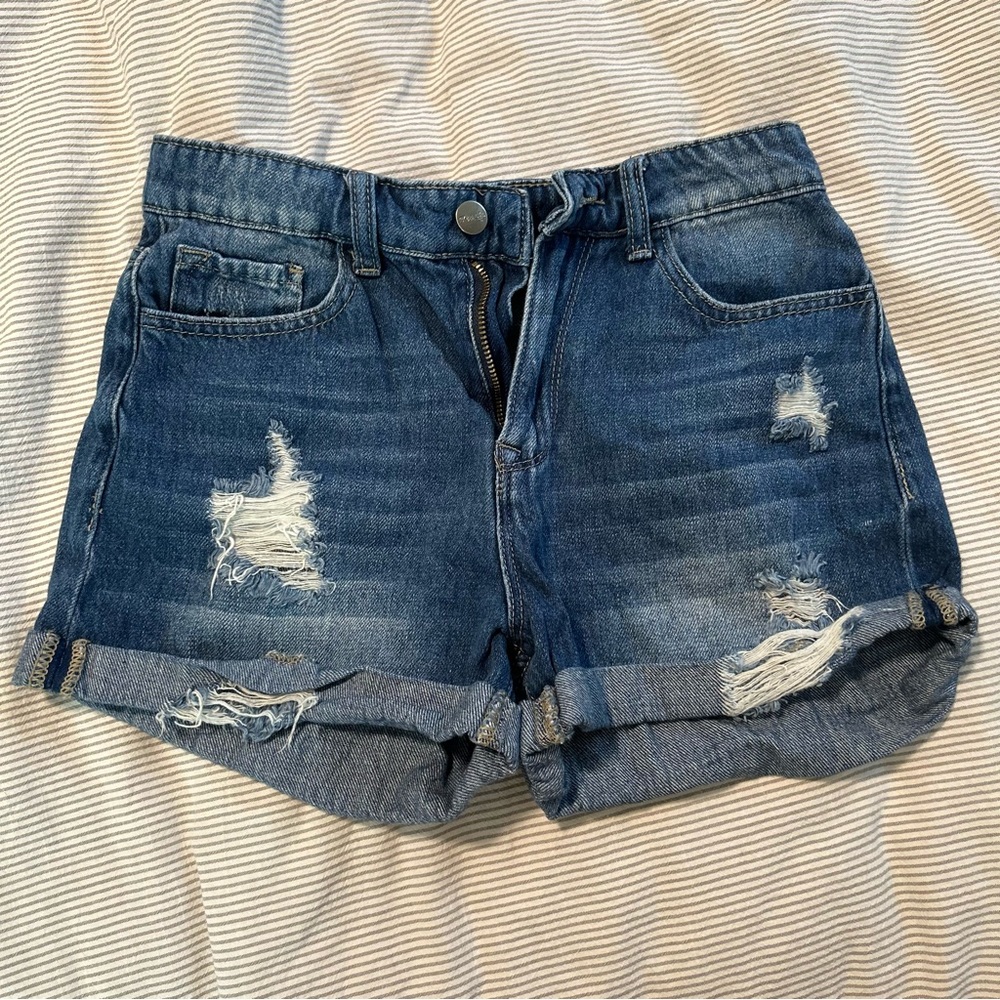 Pink Lily size xs shorts